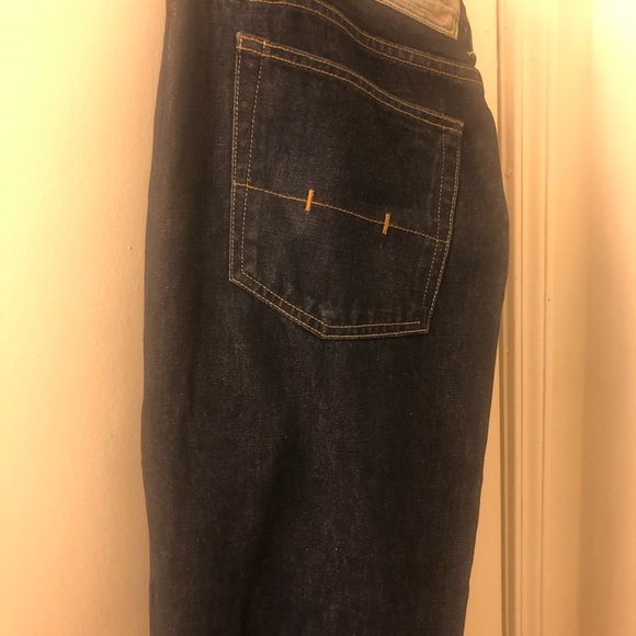 Jeans - Picture 1 of 2